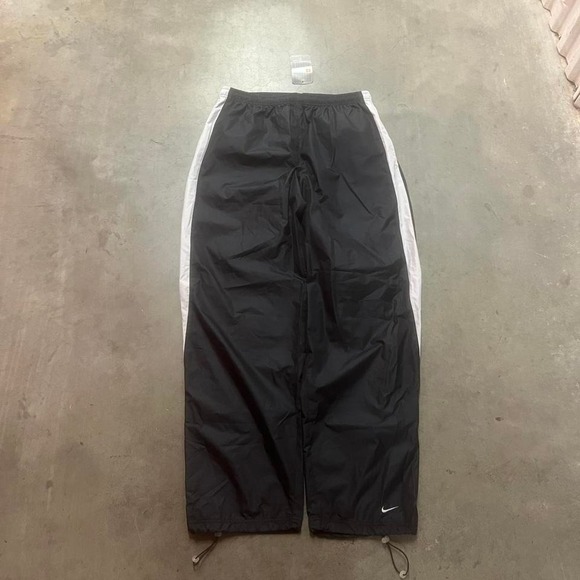 NWT Y2K Nike track pants men's black and white striped baggy skater silver tag L